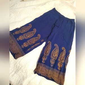 Bohemian Blue Paisley Wide-Leg Pants 3/4 Length